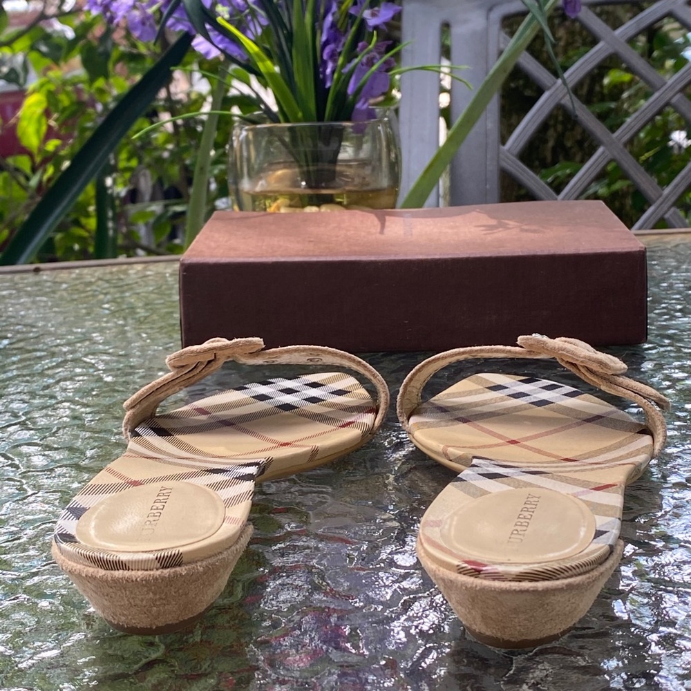 Burberry Beige Nova Check Suede Sandals - Picture 10 of 16
